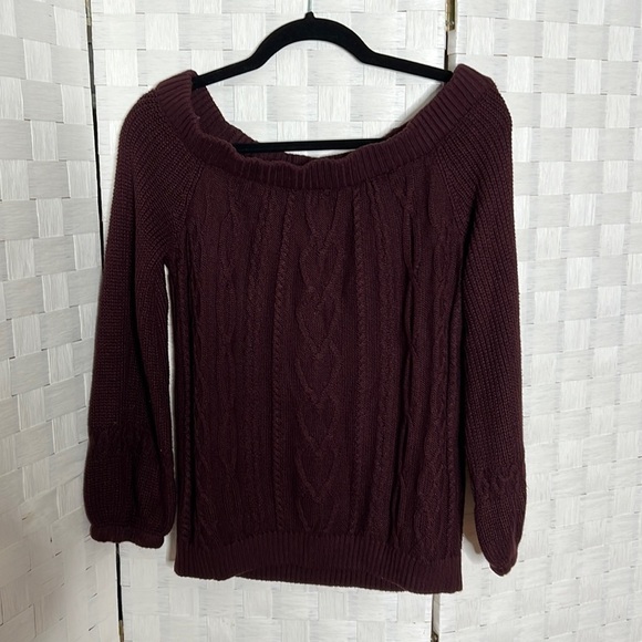 SOHO Wine Color Cable Knit Sweater SZ M - Picture 1 of 8